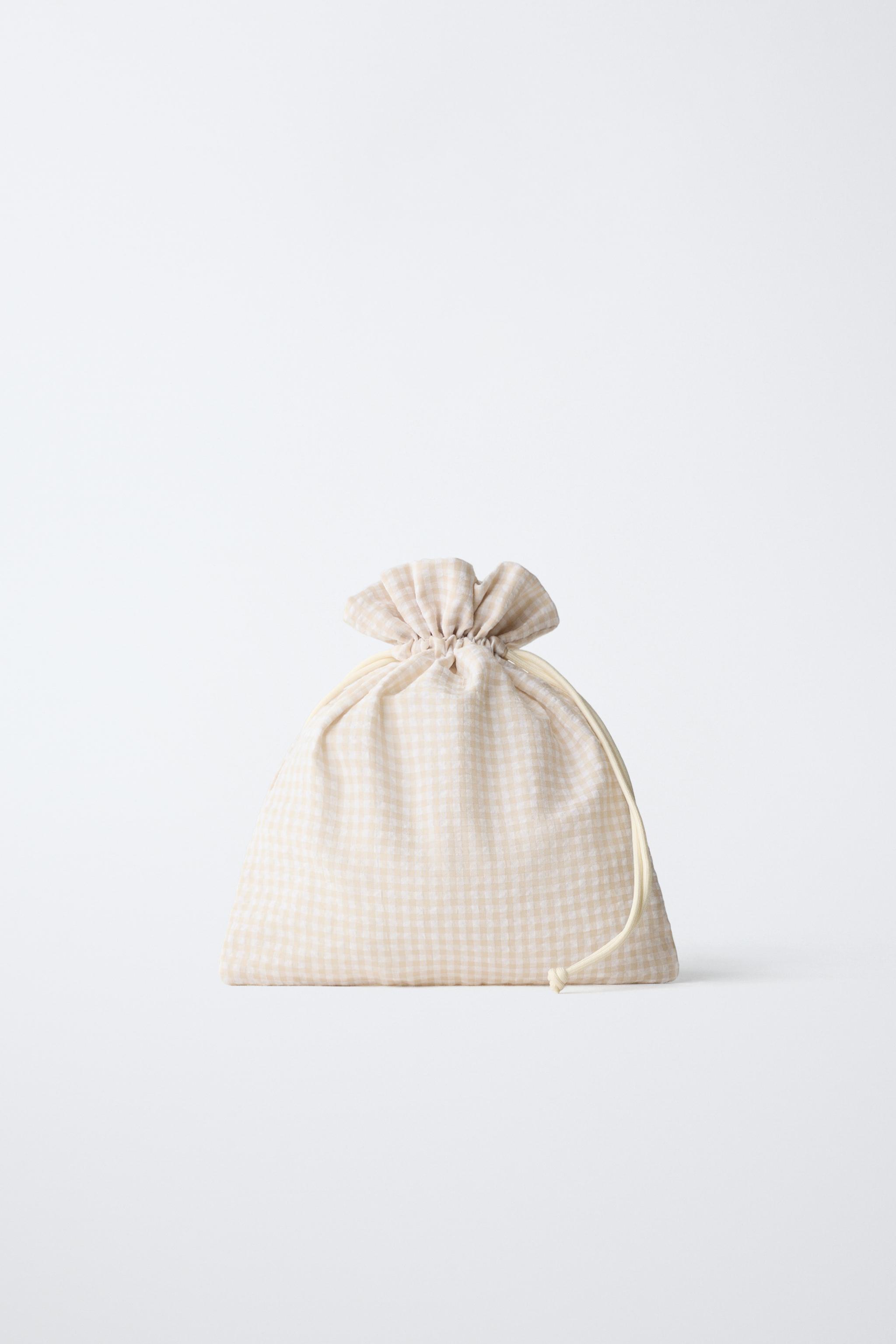 PACK OF CHECKERED BAGS